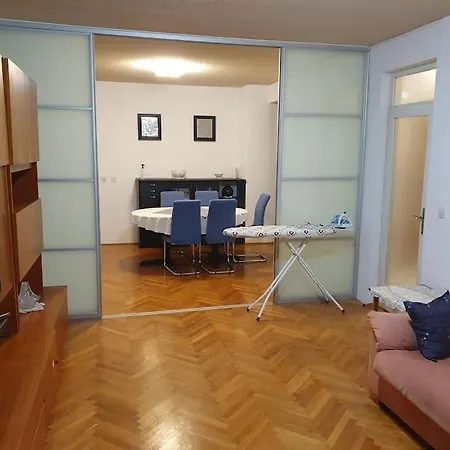 Apartman Poljud Apartamento Split