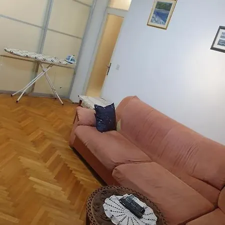 Apartman Poljud